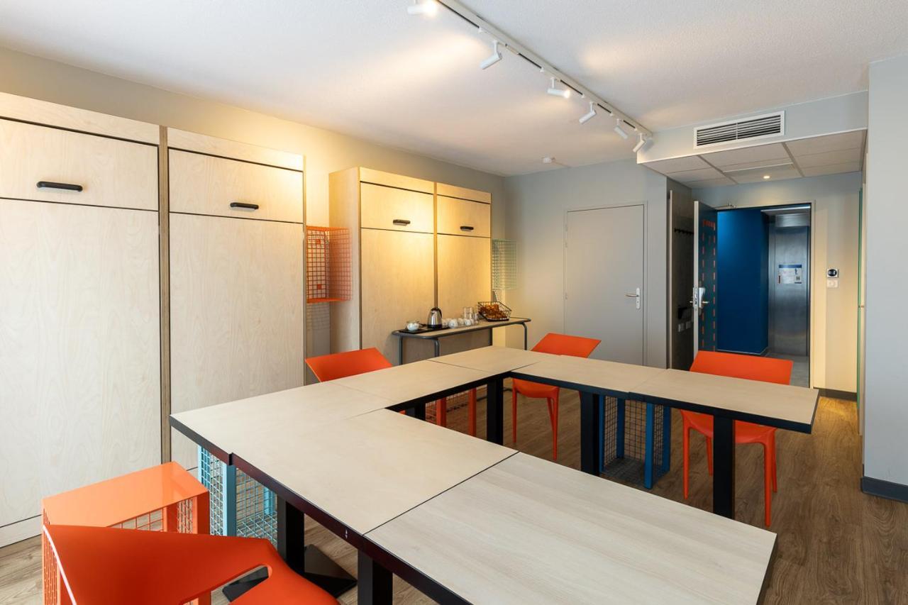 Ibis Budget Millau Viaduc ภายนอก รูปภาพ