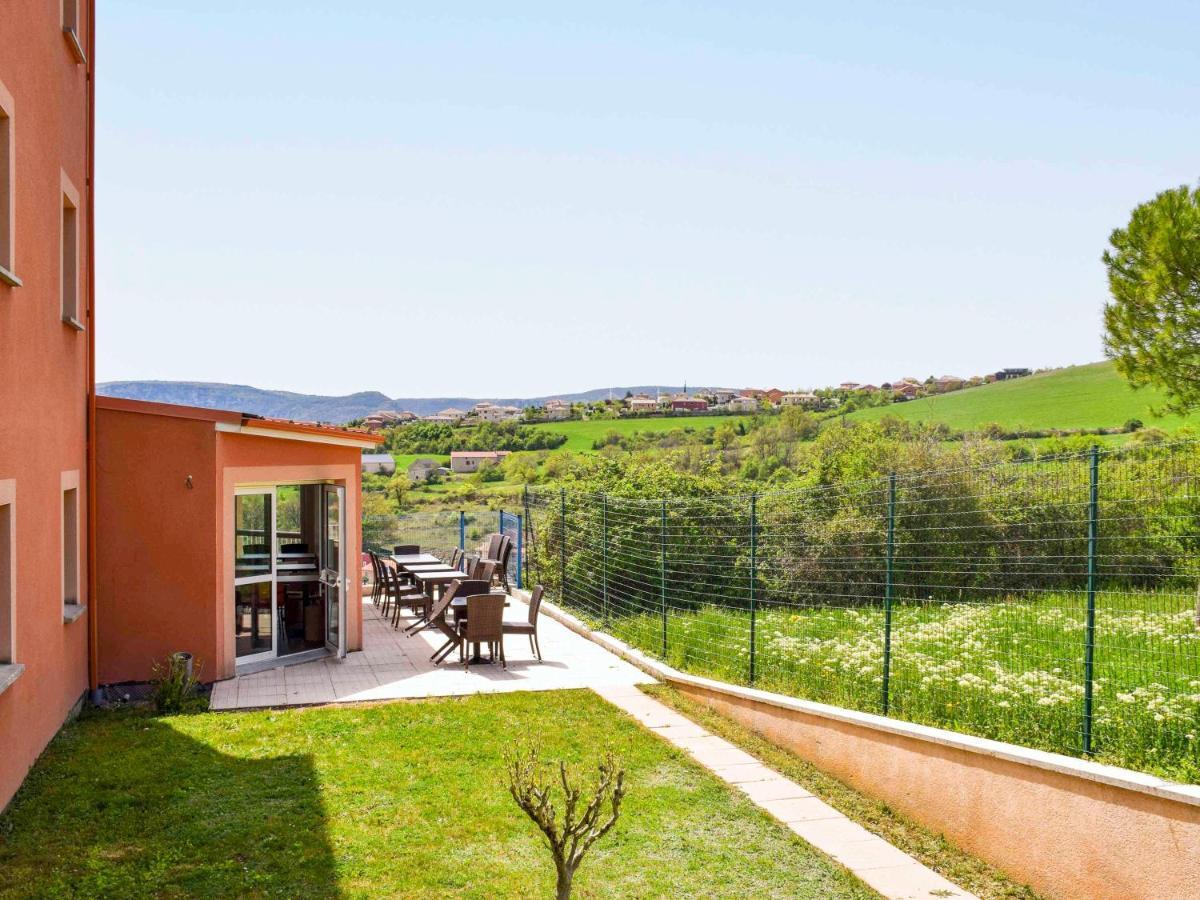 Ibis Budget Millau Viaduc ภายนอก รูปภาพ