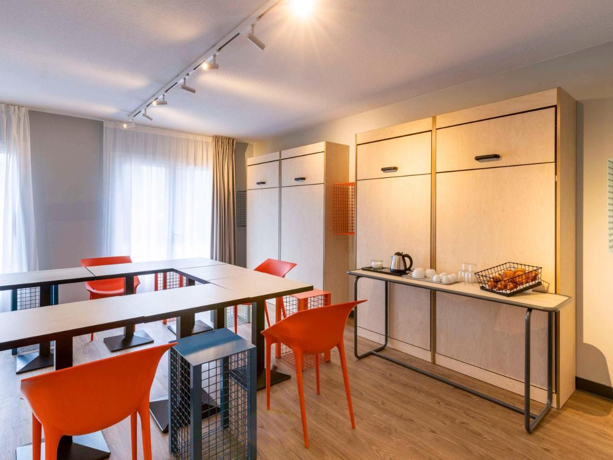 Ibis Budget Millau Viaduc ภายนอก รูปภาพ