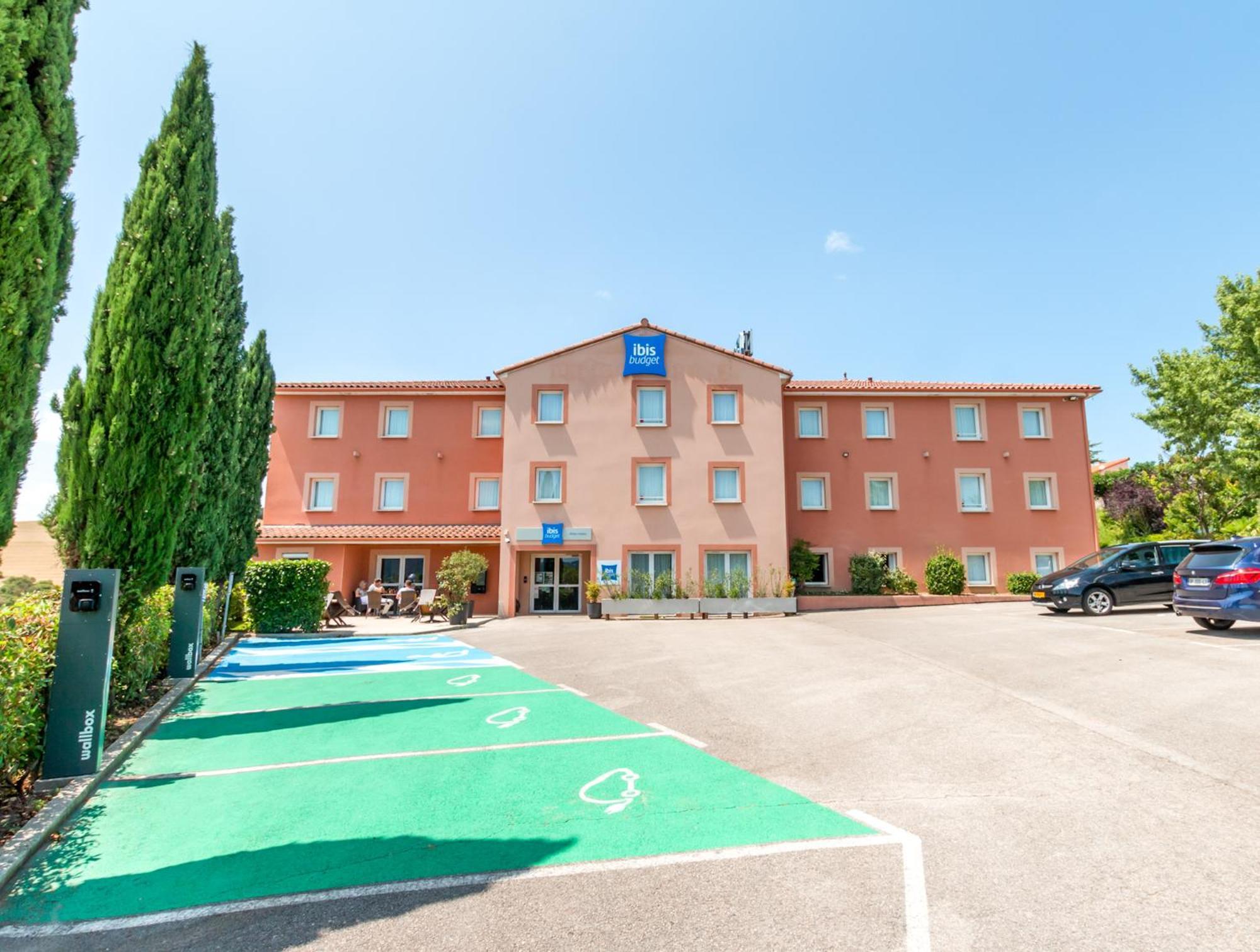 Ibis Budget Millau Viaduc ภายนอก รูปภาพ
